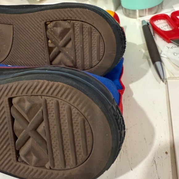 Converse All Star Chuck Taylor Rainbow Colored size 8 
High Tops Yeet Sneakers - Picture 6 of 8